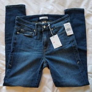 NWT Good American Good Legs high rise jeans